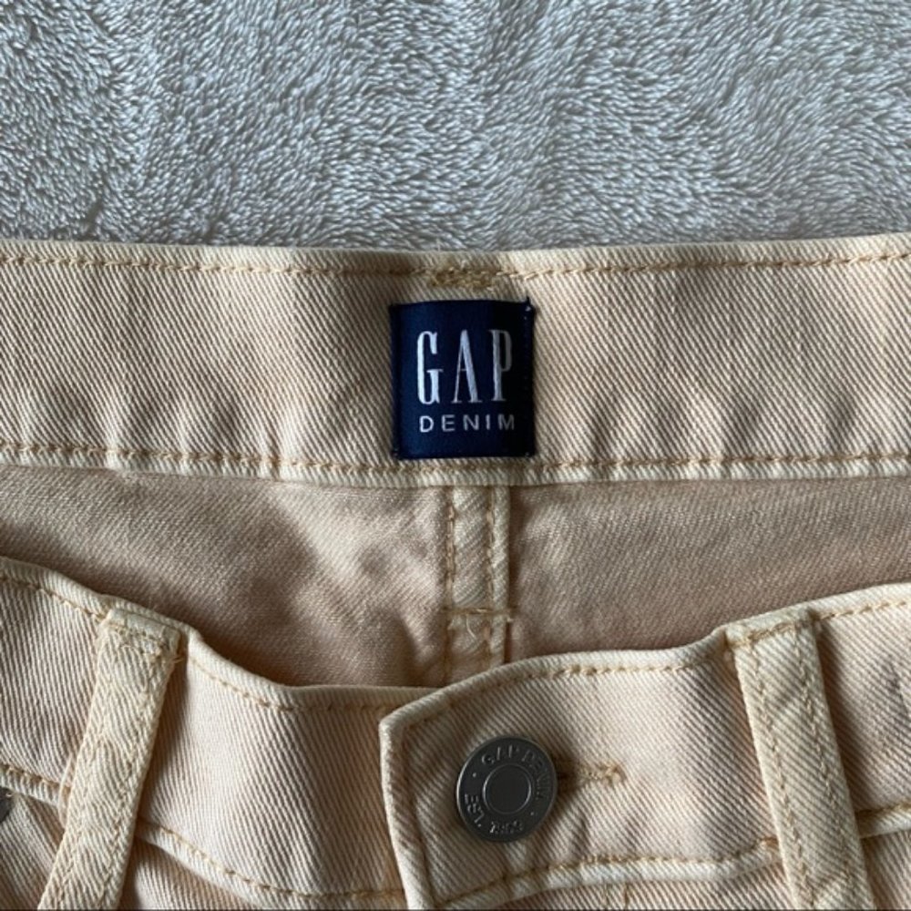 NWT Gap, light yellow mid rise true skinny stretch denim pants, size 10/30 - Picture 5 of 9